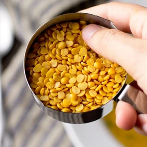 Toor Dal / Split Yellow Peas: Oily Toor Dal / Non-oily Toor Dal